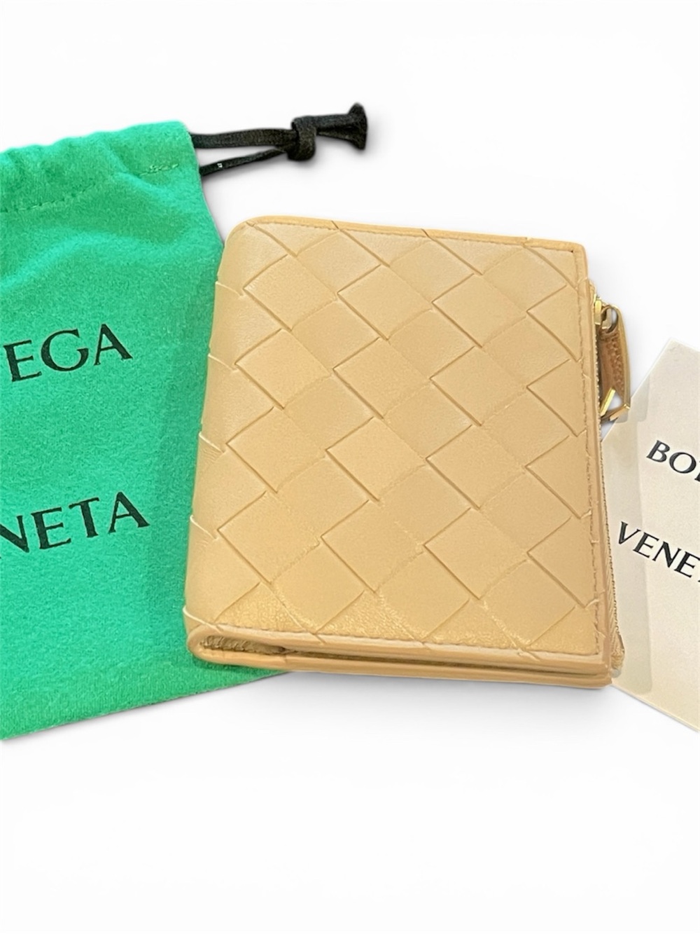 Bottega Veneta Intrecciato Nappa Leather Bi-Fold Wallet Ecru Beige Gold NWT